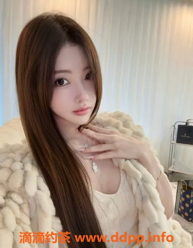 广州楼凤-天河御姐米兰，30PP大胸舌吻服务