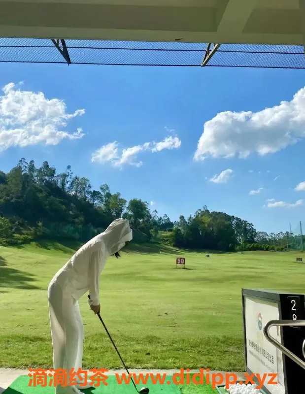 上海楼凤-徐汇安安，165cm C罩杯，1000起价，丰富服务等你来享