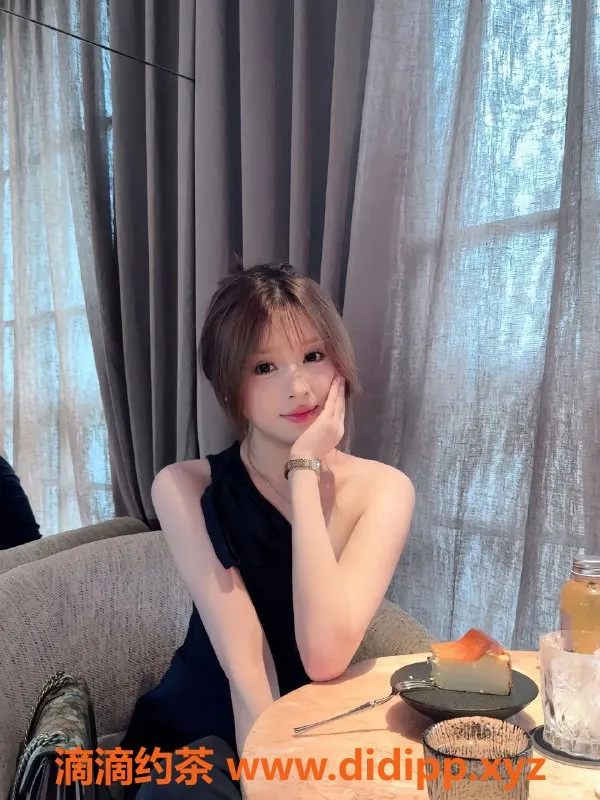 广州楼凤-天河许思怡，私人课程800元，优质服务推荐