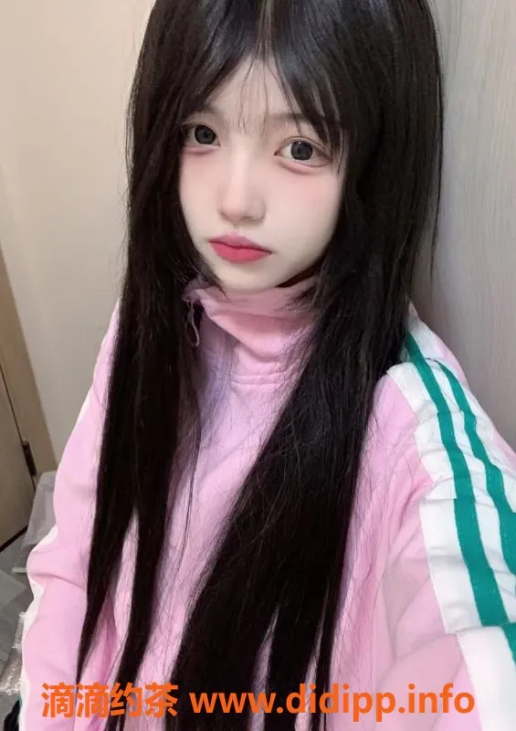 重庆楼凤资源信息,重庆回兴乖乖妹，165cm，18岁，B罩杯