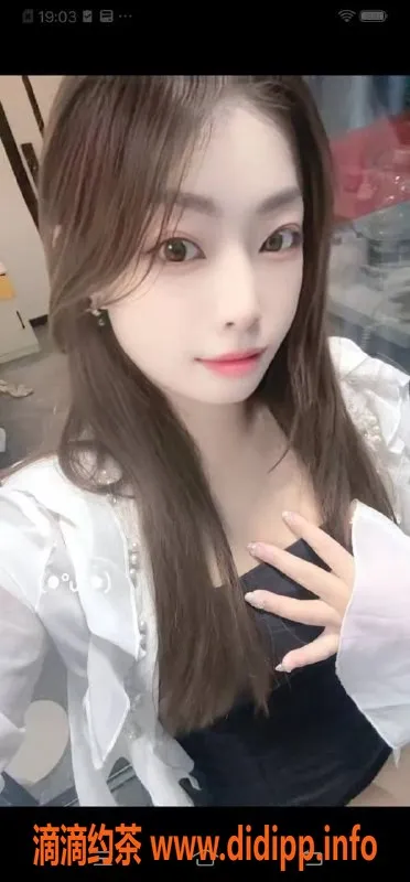 广州楼凤-天河区浪蝶，400元享优质服务