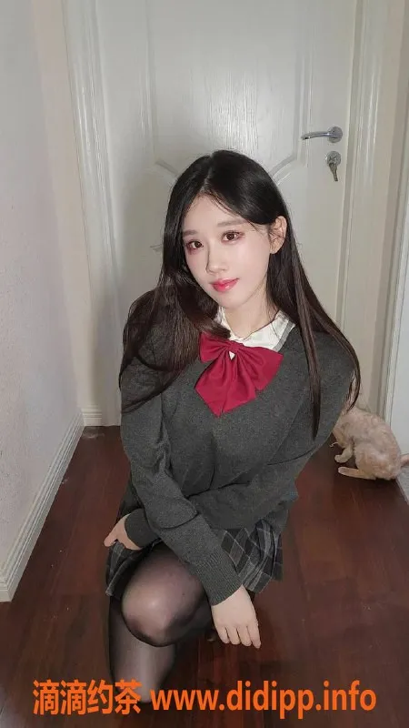 广州楼凤-白云区小兔，700元私享优质服务