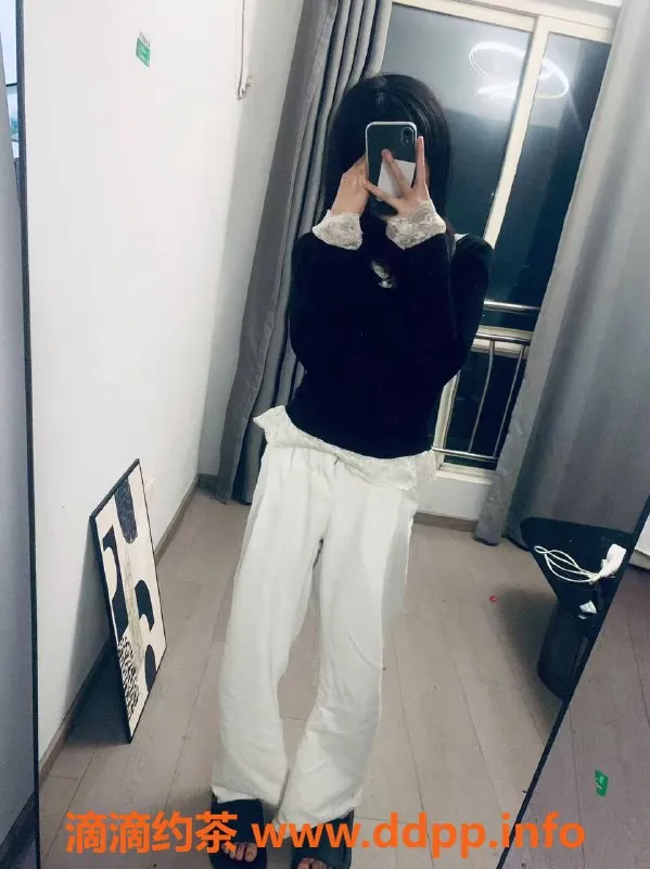 成都楼凤-成都嫩妹西西，160高100体，陪洗口做仅600