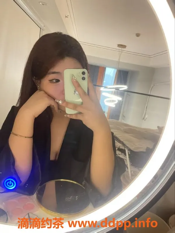 长沙楼凤-芙蓉区小玉玉，400p 700pp值得尝试