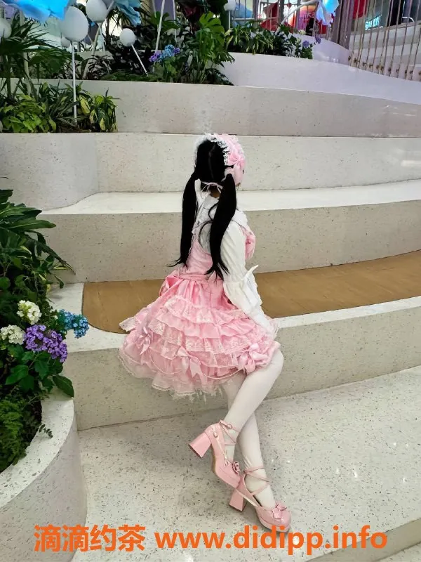 成都spa会所-成都沐沐 小巧玲珑 排骨精 18岁 服务优质