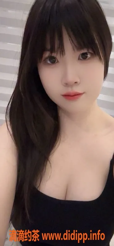 郑州楼凤-悦悦，97年生，163cm，97斤，郑州二七区平价服务！