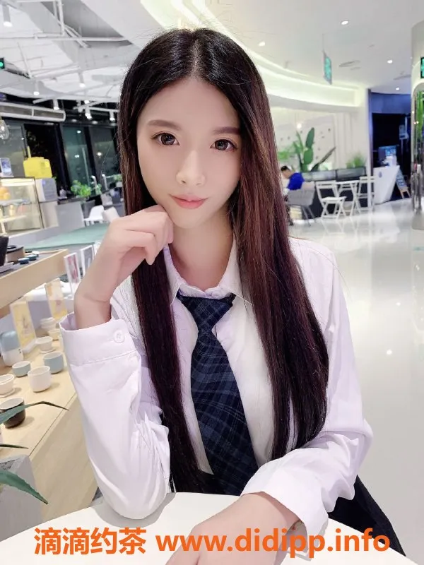 广州楼凤-天河小希芸，御姐级大胸服务，6P课程