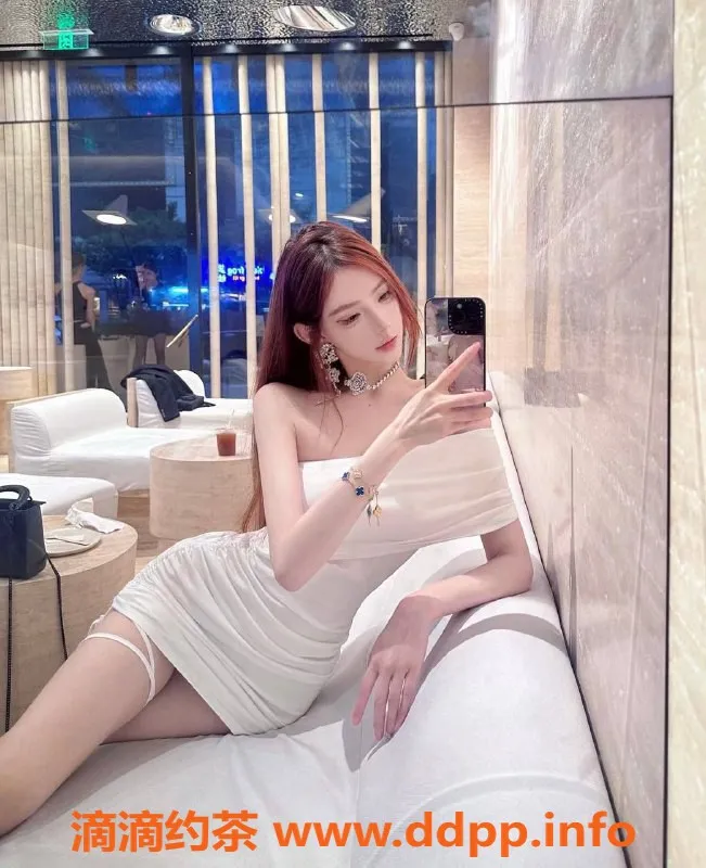 福州楼凤资源信息,台江区越小越，168cm B罩杯，800元特惠服务！