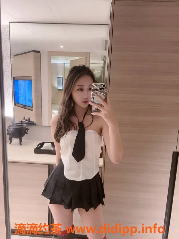 东莞楼凤资源信息,南城小乖，800元带你享受贴心服务