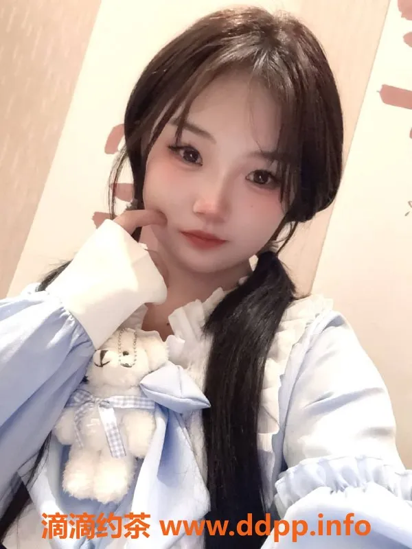 南京楼凤-雨花台区18岁楚楚，158cm双飞仅需600P