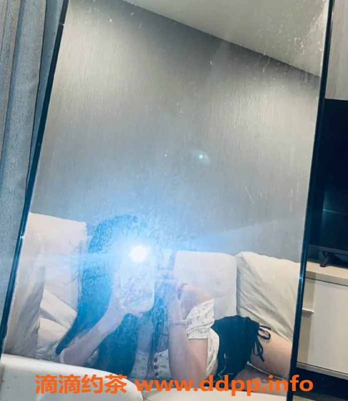 宁波楼凤资源信息,鄞州苏月：164cm新妹子，轻松体验无套服务！