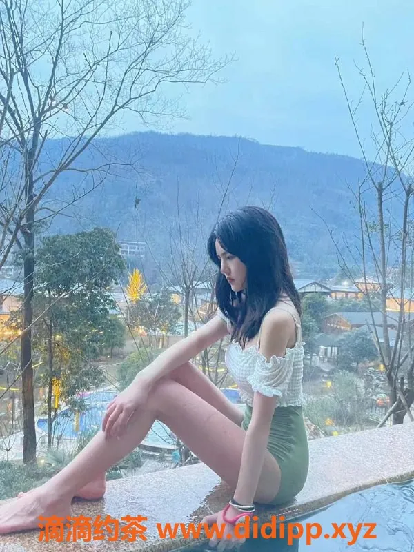 深圳楼凤-南山kk兔，900p视频认证，尽享精彩体验