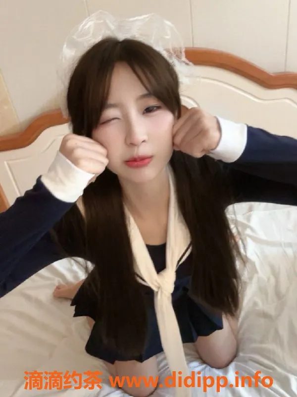 广州楼凤-白云妮妮：700元享少女舌吻服务