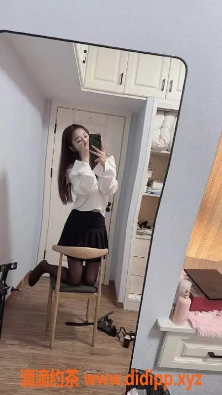 广州楼凤-白云金沙洲颜妍，7P大胸御姐欢迎你！