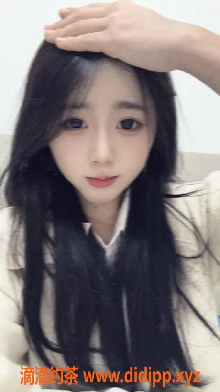 南昌上门服务-小兔兔，161cm，45斤，18岁，1200pp上门服务