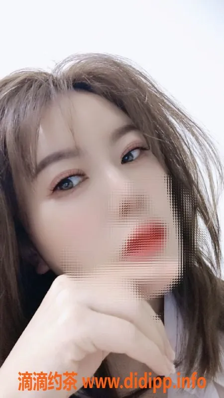 成都楼凤-青羊区少妇蜜酥，服务顶天5P仅需5元