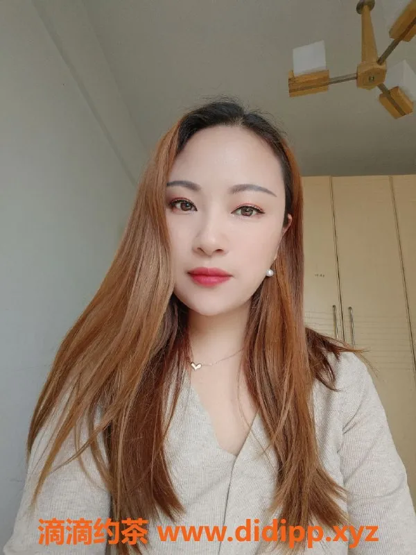 成都楼凤-青羊区蒙蒙姐，4p服务，少妇车，态度佳