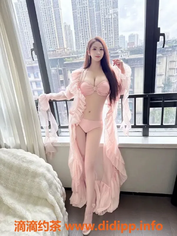 成都楼凤-高新区御姐语嫣，5p服务热情到位