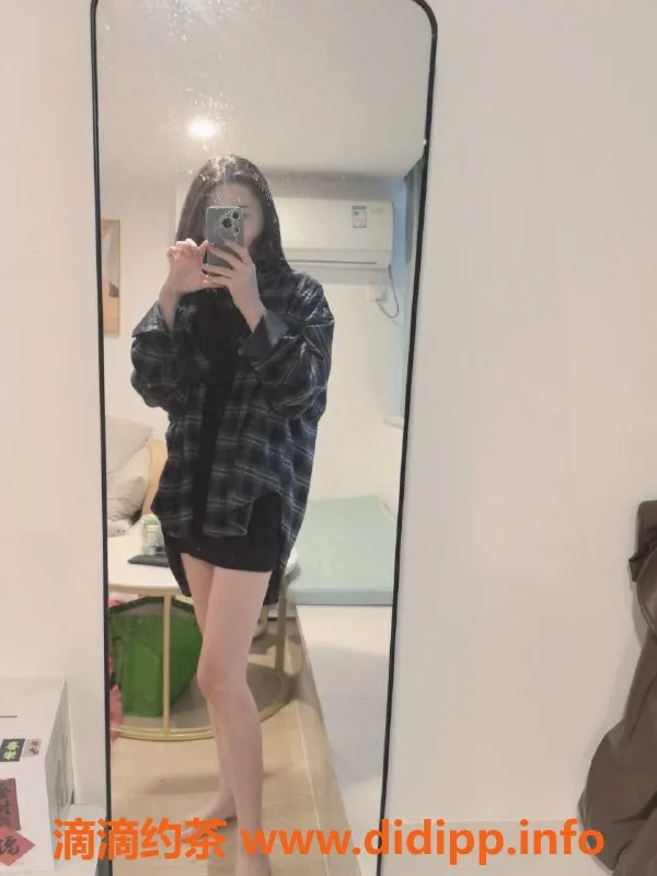 宁波上门服务-兔兔 1.65米 A罩杯 陪洗无套服务