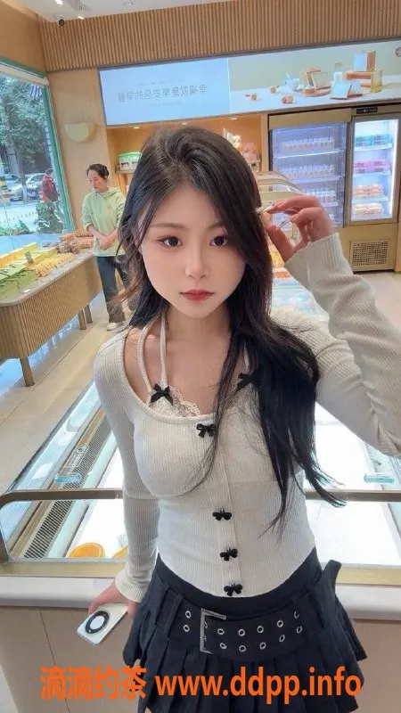 成都楼凤资源信息,红牌楼晓琪，性价比高的6p嫩妹车