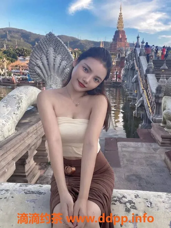 深圳楼凤-深圳光明新区❤️165高、99重、23岁诱惑女友服务