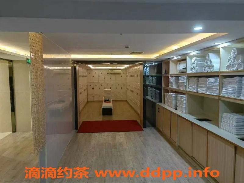 广州楼凤-白云区顶级95会所，预约优惠68元体验