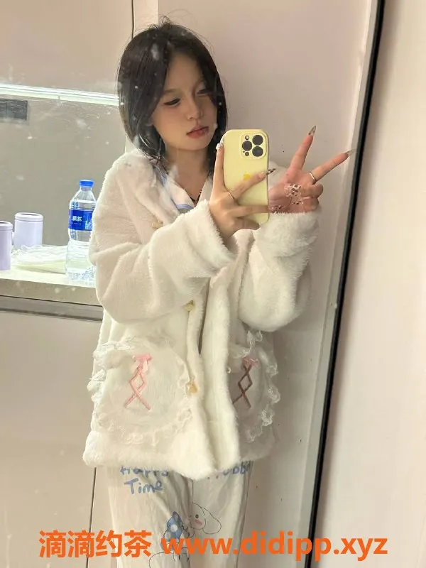 广州楼凤资源信息,天河梅花园柒柒，60分钟只需600元