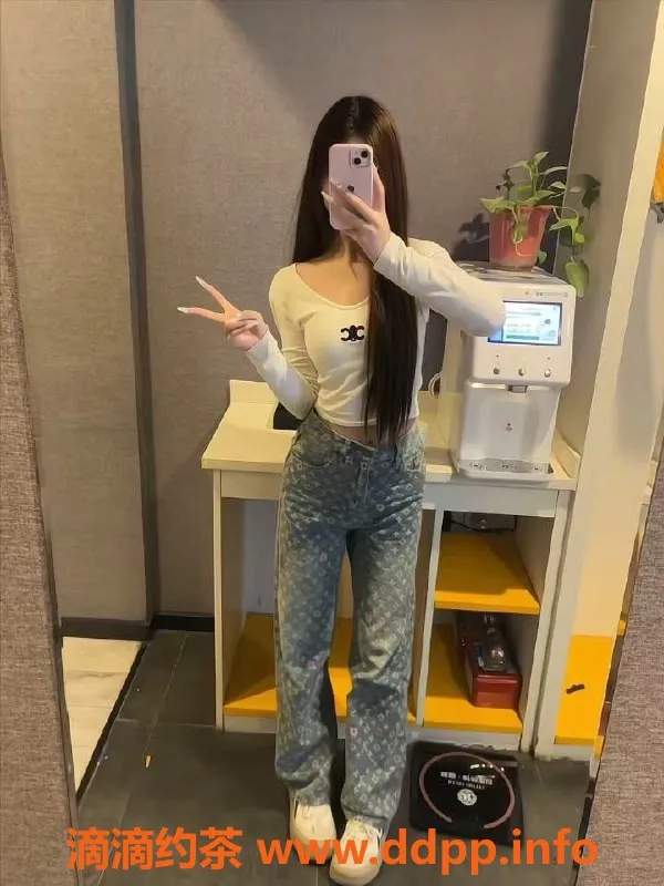 杭州上门服务-滨江冉冉：嫩妹上门，性价比高