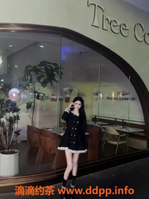 广州楼凤-天河御姐亦菲，12P体验，尽享舌吻！