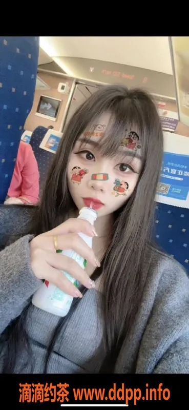 南昌楼凤资源信息,小雨 26岁娇小妹子，身高160，服务多样