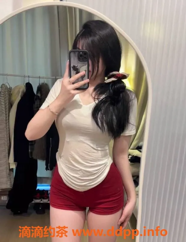 上海楼凤资源信息,浦东贝贝，168cm C+胸围，高级服务仅需1300元