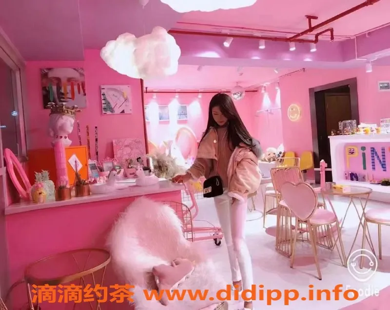 成都楼凤资源信息,成都高新区安琪拉，27岁C罩杯，600元起畅享服务