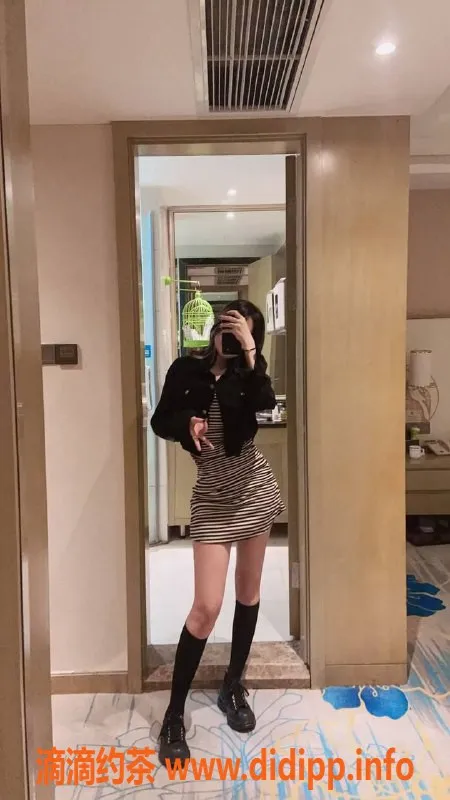 厦门楼凤资源信息,湖里嫩妹欣欣，22岁天然大胸陪浴按摩