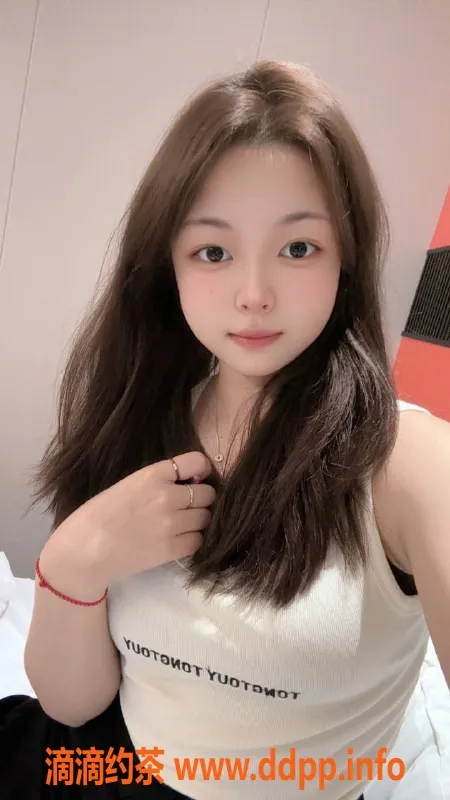 广州楼凤-天河嫩妹苒苒，视频验证，600元一小时