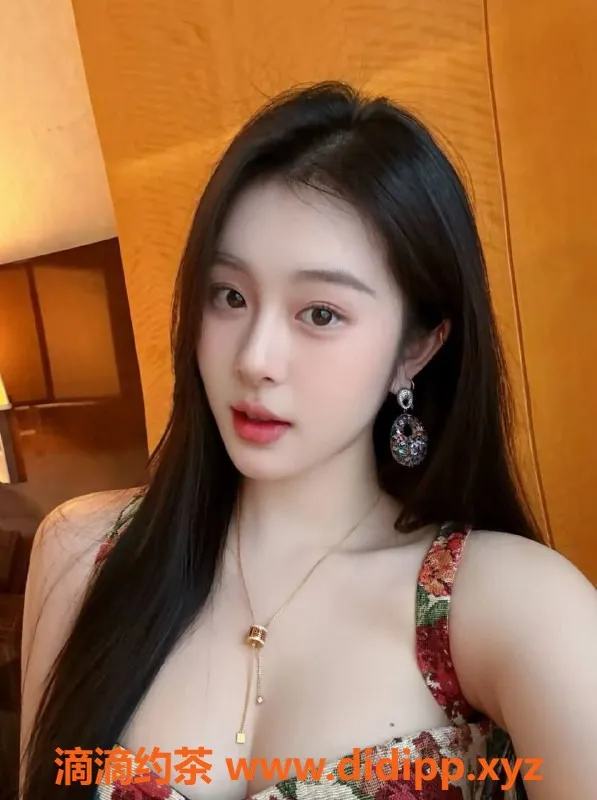 广州楼凤-白云区艺名小梦，茶费700，服务棒棒哒