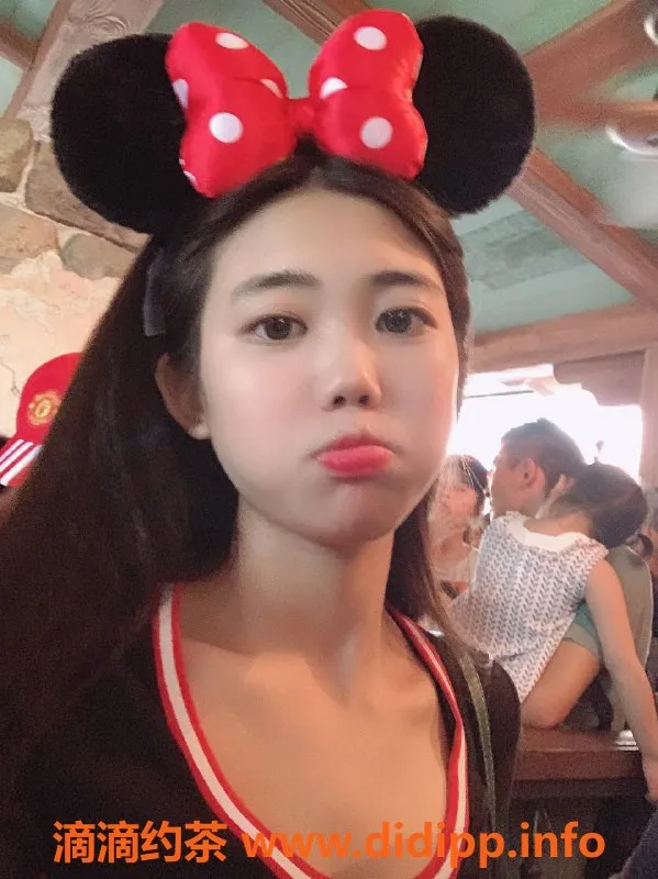 杭州楼凤资源信息,上城嫩妹微微，800元私密服务等你来体验