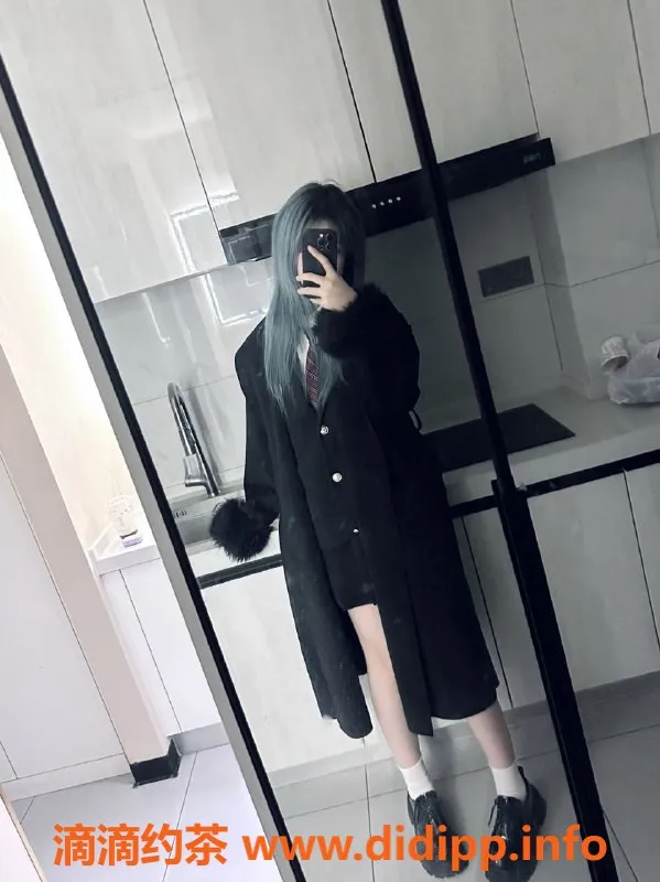 杭州上门服务资源信息,上门嫩妹彤彤，舌吻陪浴，1000元起