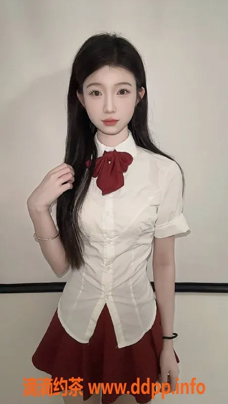 广州楼凤-白云金沙洲小蛋挞，9P嫩妹鸳鸯浴服务