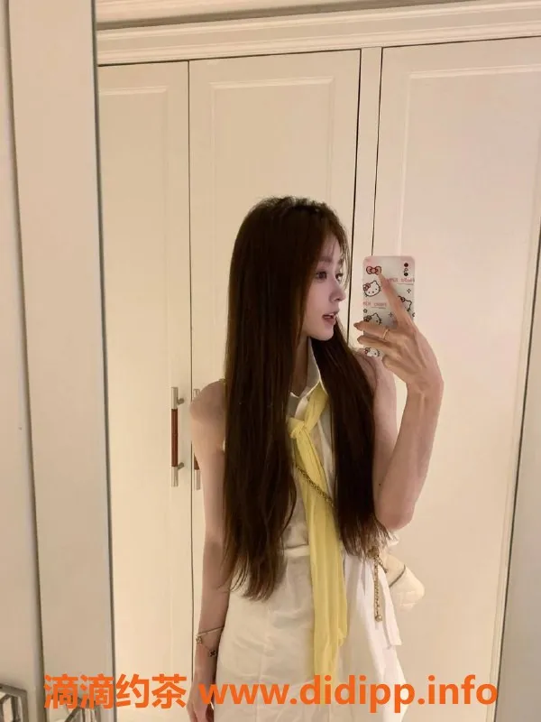 杭州楼凤资源信息,19岁小小林，身高163cm，火辣身材可约！