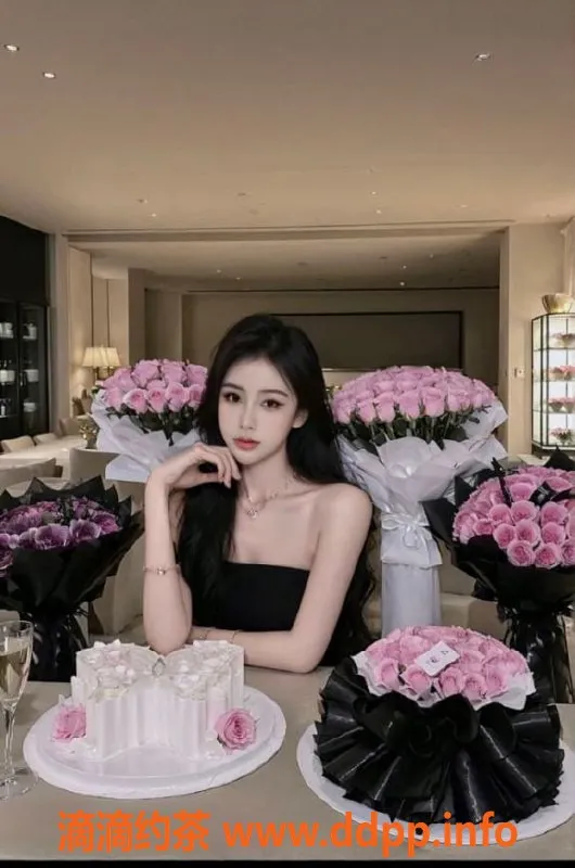 广州楼凤-天河御姐狂野，SM大胸夜课12P等你体验！