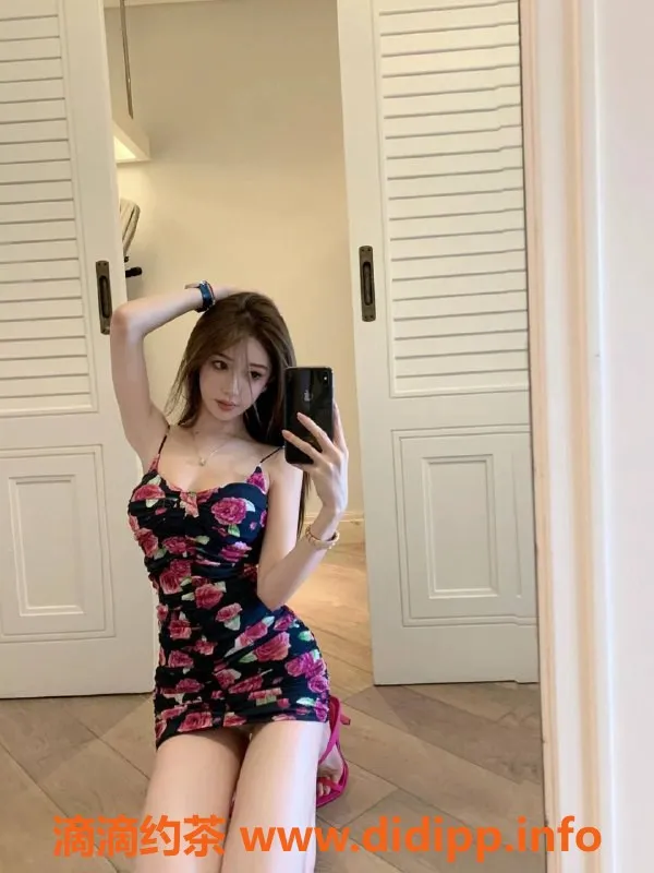 杭州楼凤资源信息,上城区22岁模特💖婀娜多汁小姨子，171cm身高