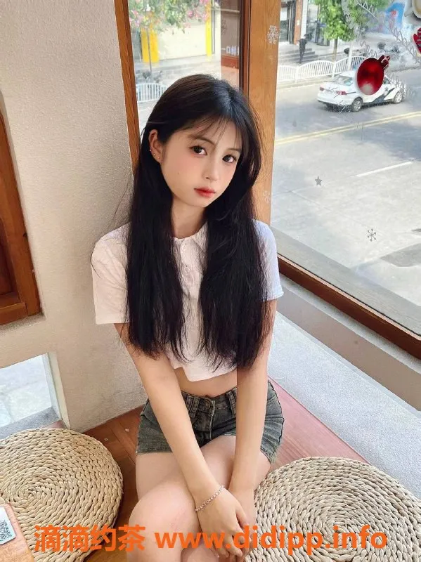 杭州楼凤-拱墅嫩妹小怡，800元/次，69互舔服务