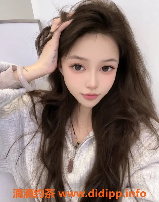 上海楼凤-长宁姗姗，身高165，体重42，价格1100P起