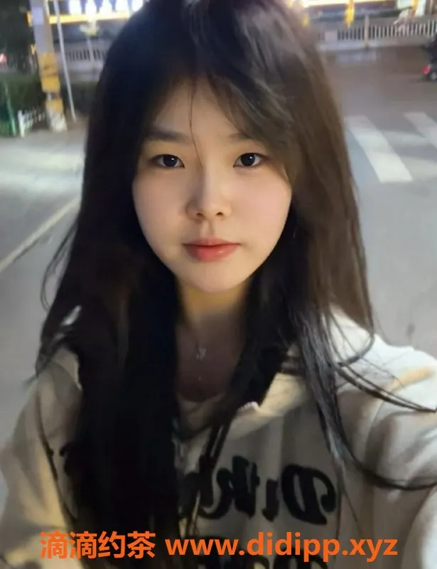 深圳楼凤-南山雨琦，私聊验证，乐享无限魅力！