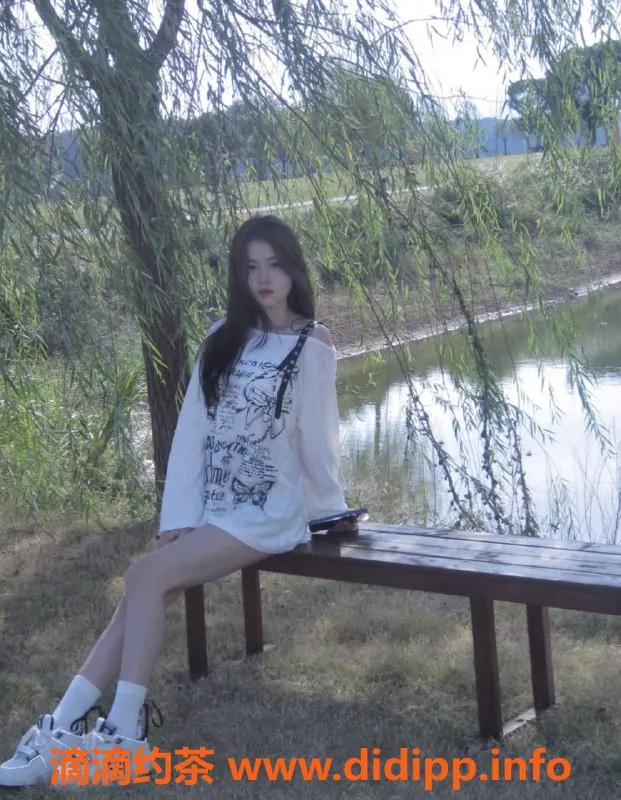 广州楼凤资源信息,白云嫩妹雨雨，10P超值体验！