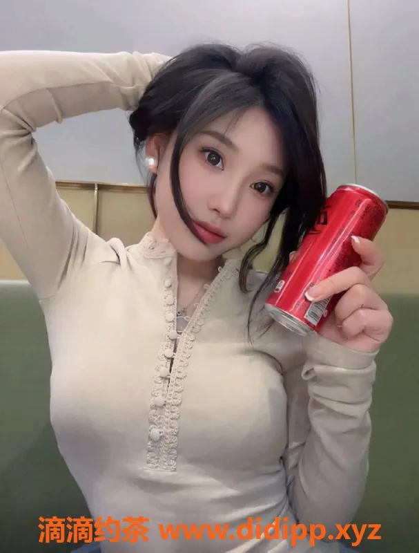 广州楼凤资源信息,白云媛媛，御姐大胸8P，舌吻双飞等你体验！