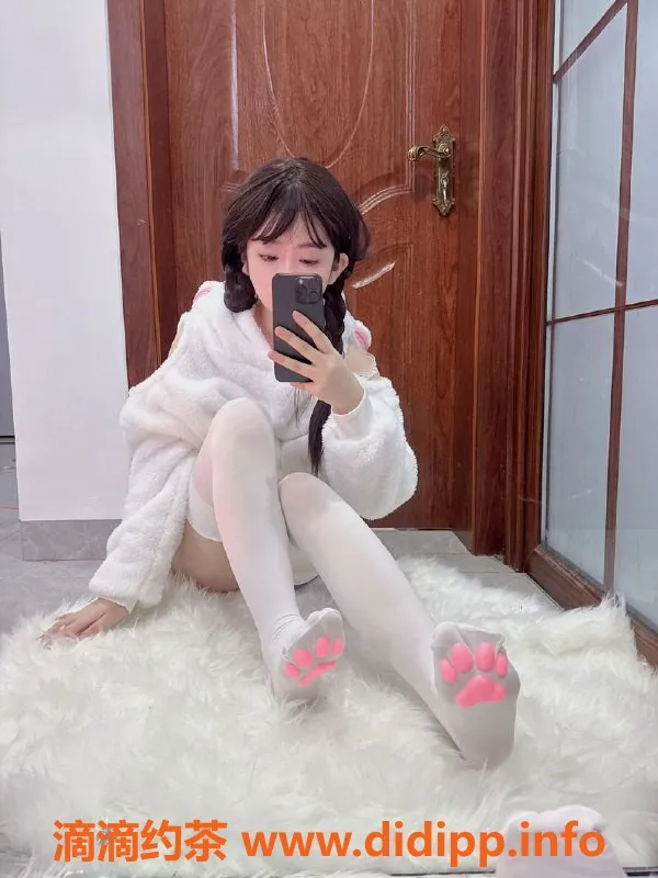 杭州外围-滨江区美少女小不点，165cm，90斤，服务丰富，1200元起