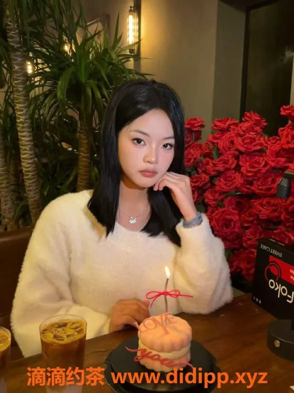 长沙楼凤资源信息,芙蓉区小布丁，18岁，165cm，45kg，36B，5P价位