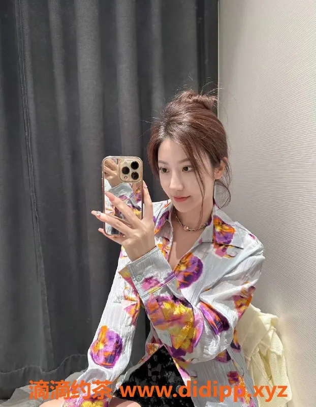 北京楼凤-四川笑笑，162cm熊C身材，800元60分钟服务