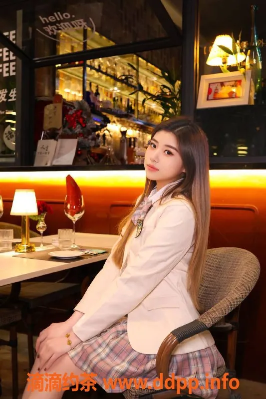 广州楼凤-黄埔嫩妹爽儿，7P大胸服务体验